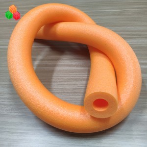 Dongguan logotipo personalizado forma ROHS 10 mm 20 mm blanco expandido epe espuma de polietileno tubo de varilla de respaldo tubo de fideos para niños \/ adultos